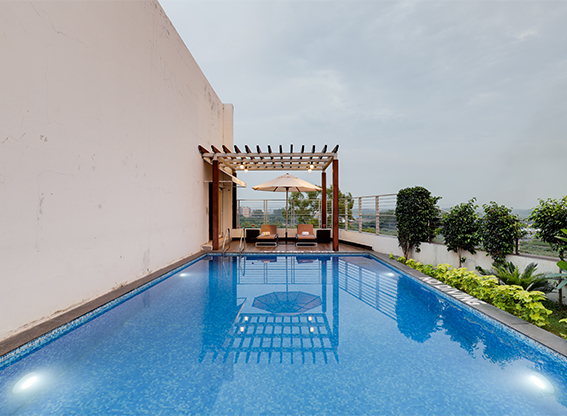 Hotels with Pool in Chandigarh