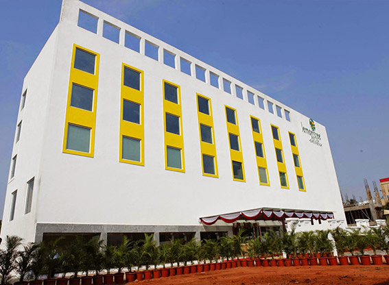 hotels near trade center chennai