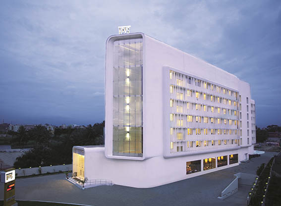 hotels near bangalore international exhibition centre