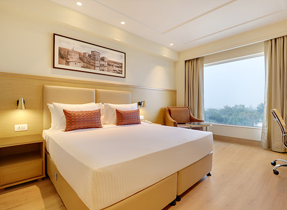 hotel rooms in jhansi