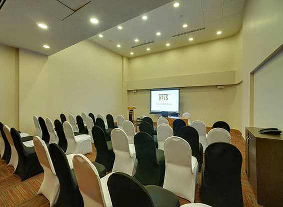 meeting halls near fort kochi