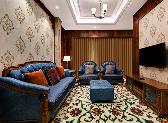 Presidential-suite-living-room