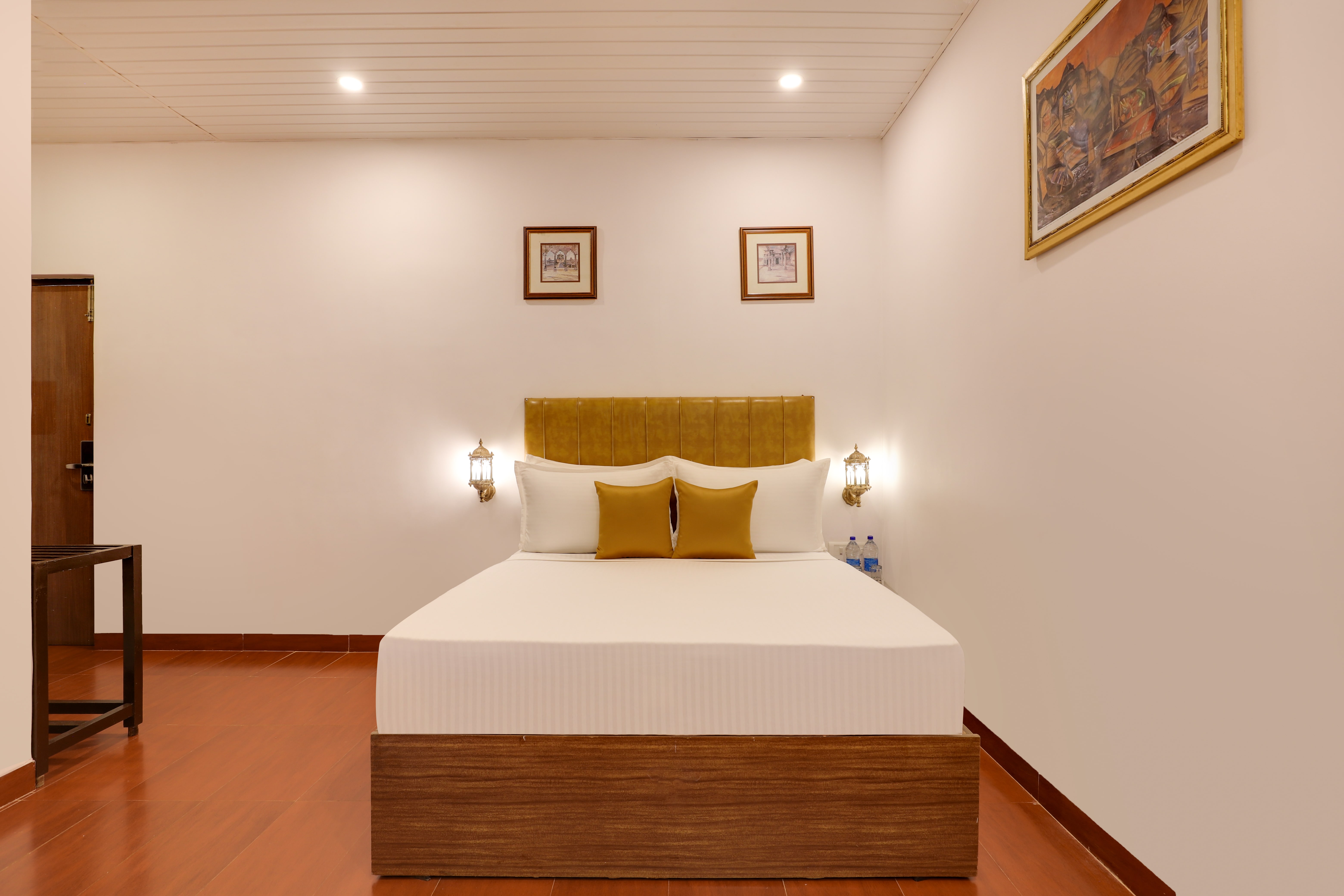 keys lite by Lemon Tree, dapoli